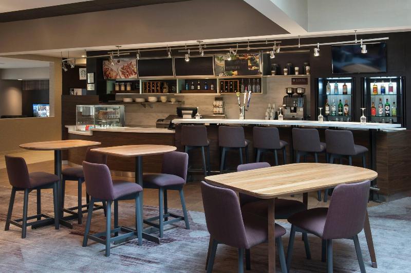 酒店 Courtyard By Marriott Lincroft Red Bank