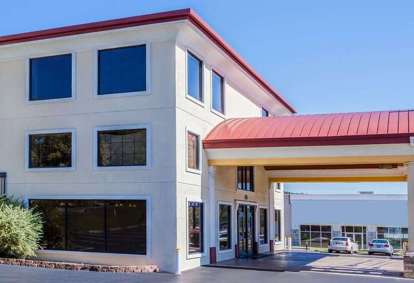 هتل Days Inn By Wyndham Dalton