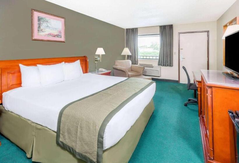 בית מלון כפרי Days Inn By Wyndham Hannibal