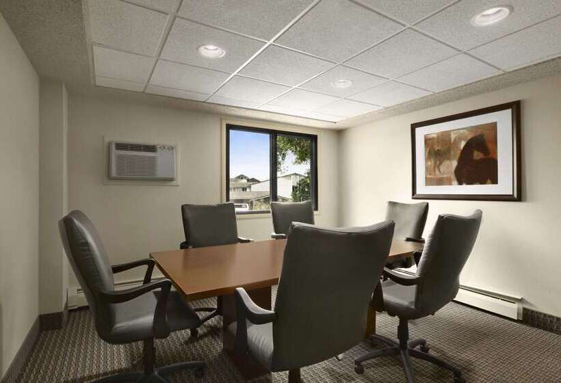 فندق Days Inn By Wyndham Helena