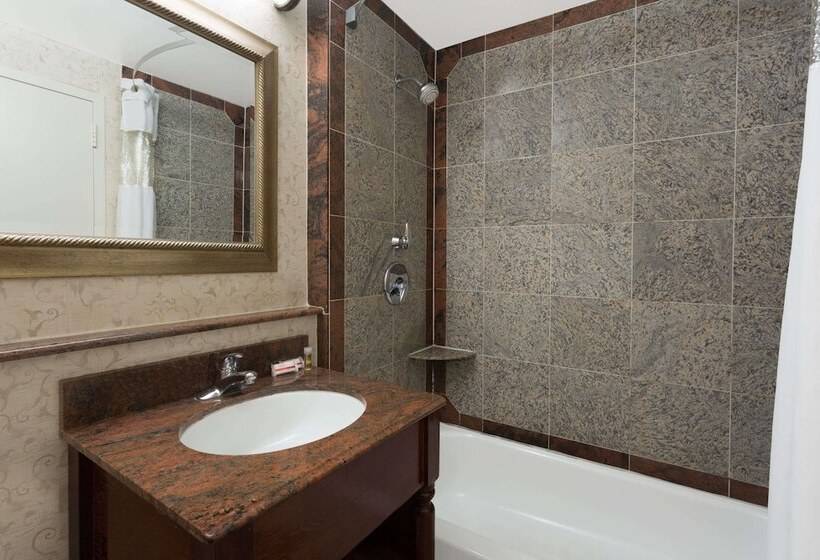 فندق Days Inn By Wyndham Lanham Washington Dc