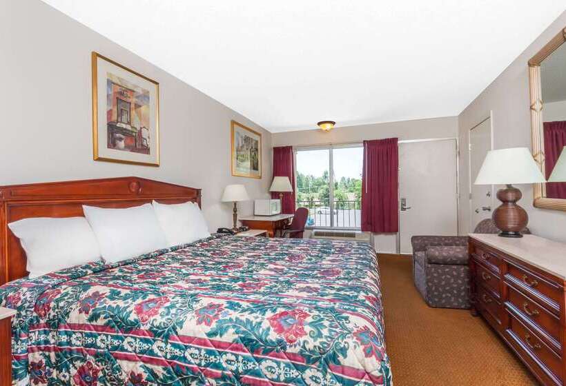 בית מלון כפרי Days Inn By Wyndham Owensboro