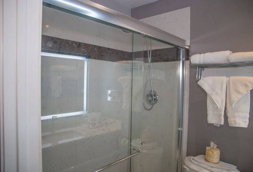 فندق Days Inn By Wyndham Redwood City