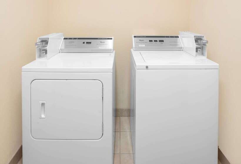 فندق Days Inn By Wyndham Sullivan