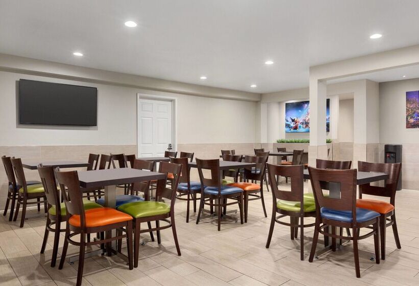 ホテル Days Inn & Suites By Wyndham Anaheim At Disneyland Park