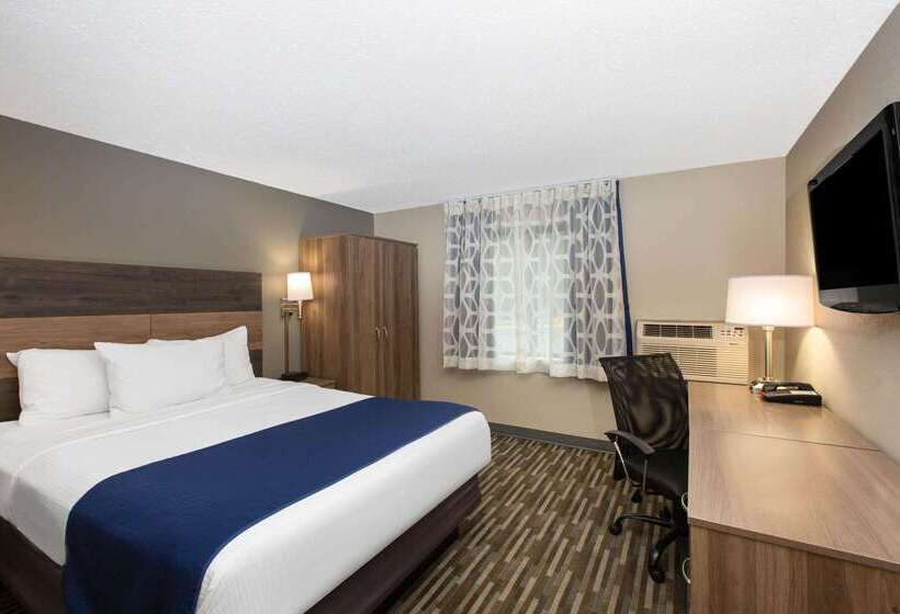هتل Days Inn & Suites By Wyndham Wisconsin Dells