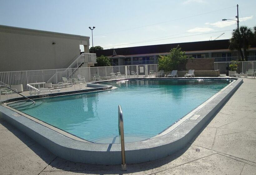 בית מלון כפרי Days Inn