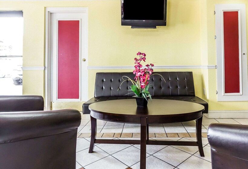 ホテル Econo Lodge Inn & Suites Matthews   Charlotte