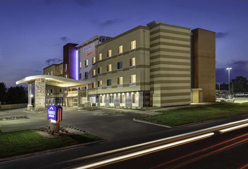 هتل Fairfield Inn & Suites By Marriott Columbus Airport