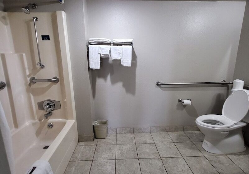 호텔 Hallmark Inn And Suites