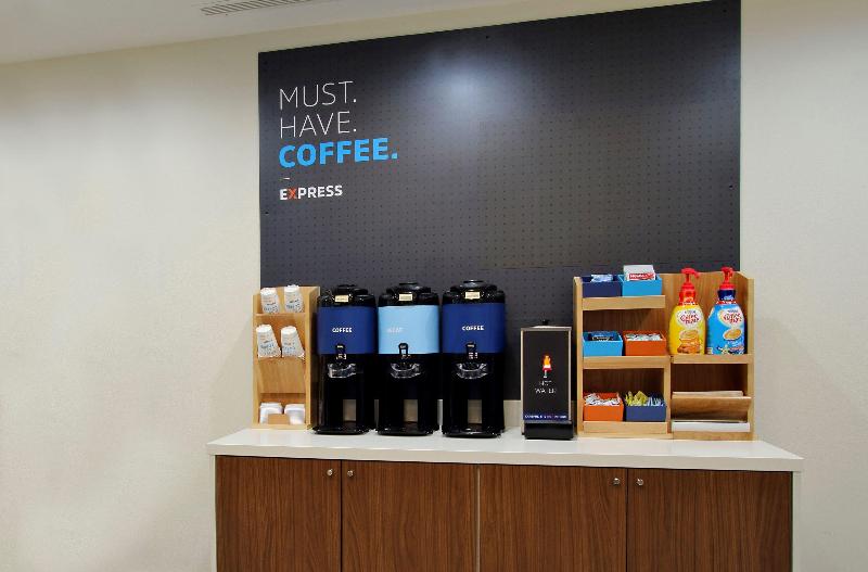 هتل Holiday Inn Express Denver Downtown, An Ihg