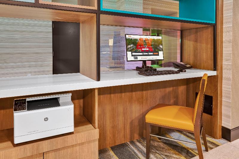 هتل Holiday Inn Grand Rapids Downtown, An Ihg