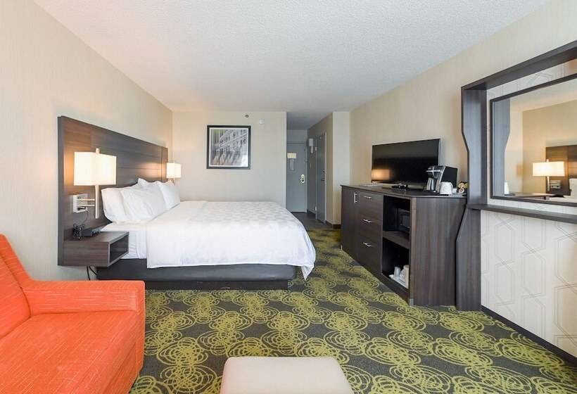 هتل Holiday Inn University Area Charlottesville, An Ihg