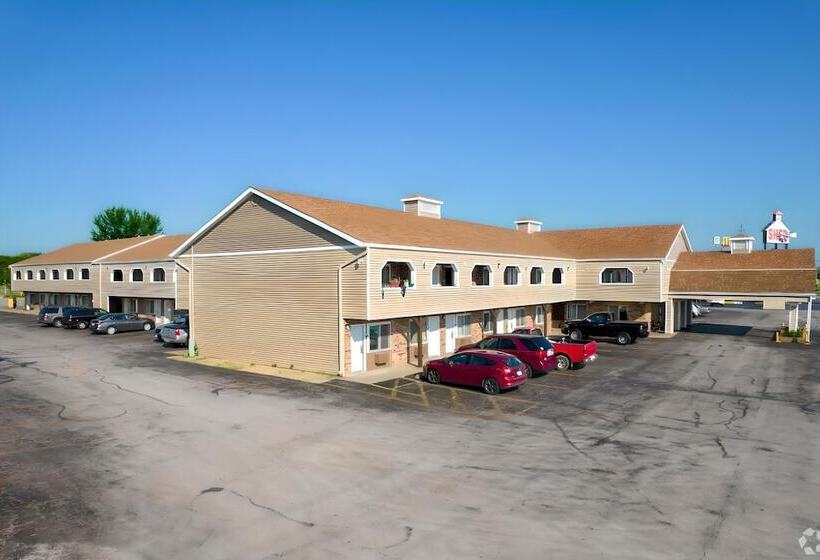 هتل I 80 Inn & Suites