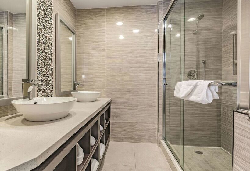 هتل La Quinta By Wyndham San Francisco Airport West