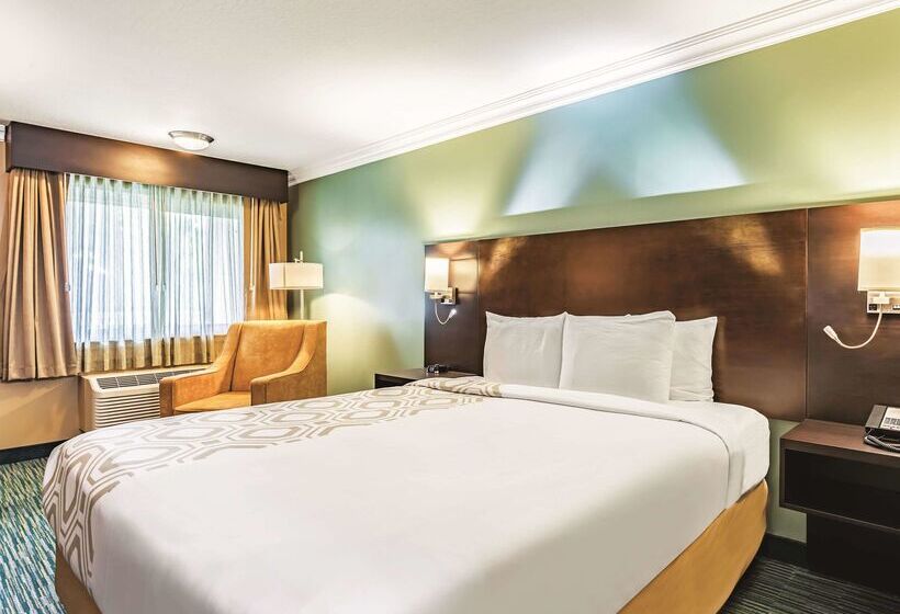 هتل La Quinta By Wyndham San Francisco Airport West