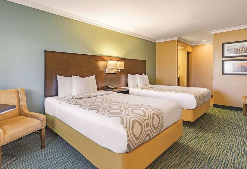 هتل La Quinta By Wyndham San Francisco Airport West