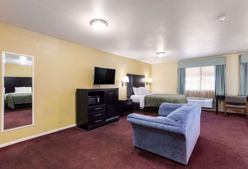 בית מלון כפרי Quality Inn Airport