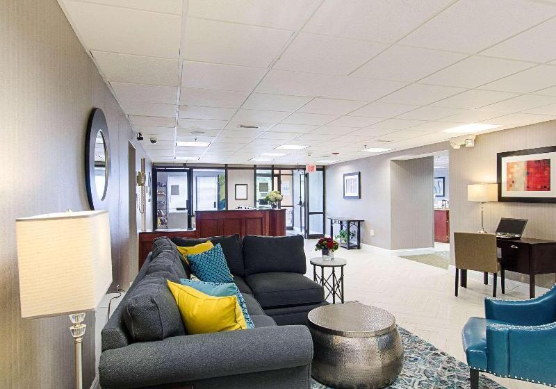 Отель Quality Inn And Suites