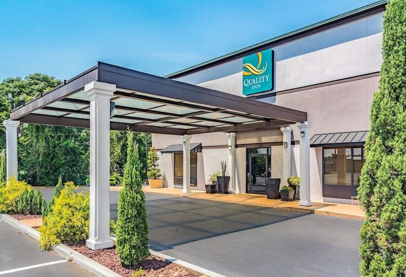 هتل Quality Inn Columbus Near Fort Moore