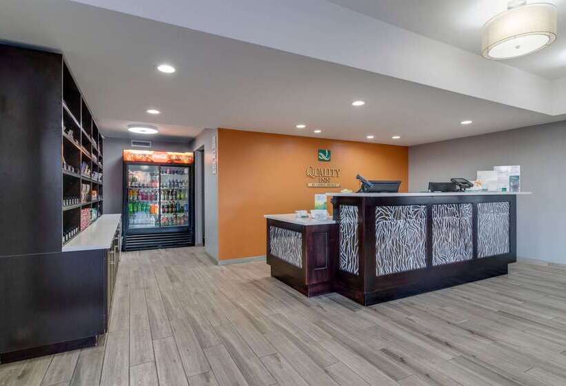 호텔 Quality Inn Kodak Sevierville