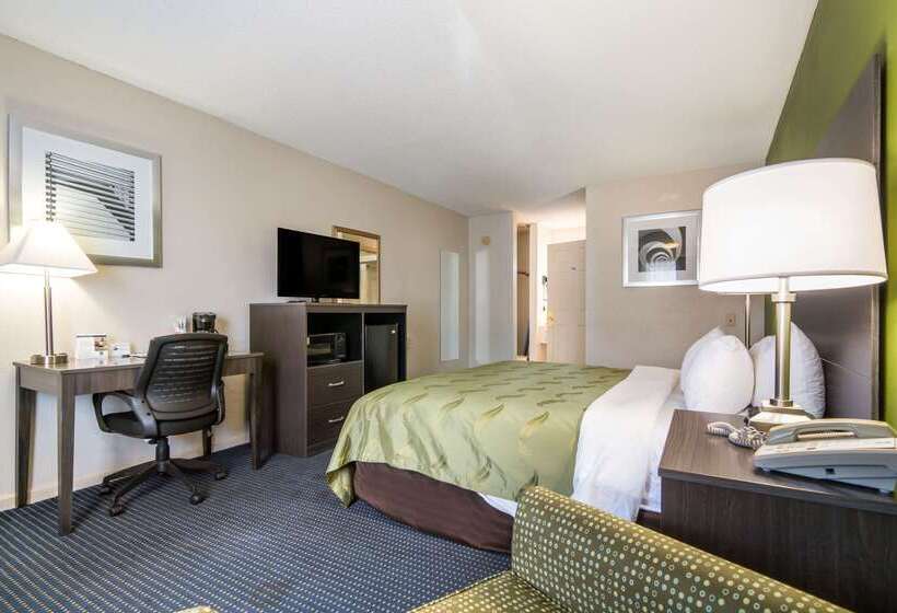 هتل Quality Inn Little Creek