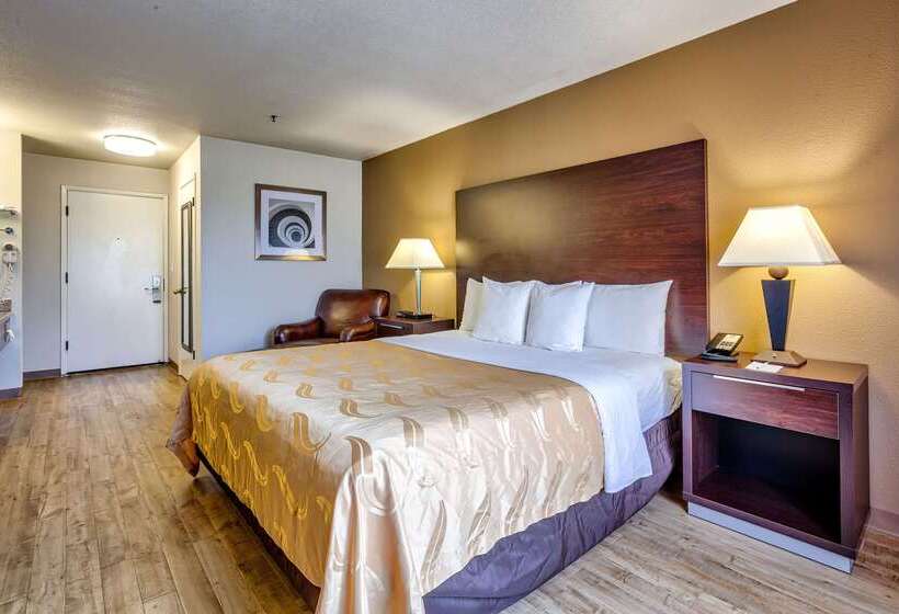 ホテル Quality Inn Near Six Flags Discovery Kingdomnapa Valley