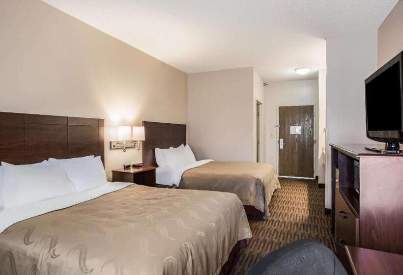 هتل Quality Inn & Suites Lawrence University Area