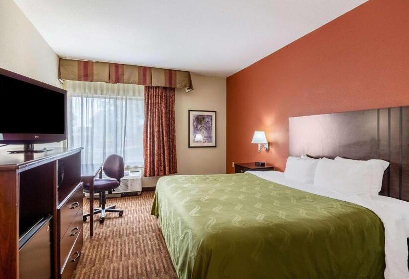 هتل Quality Inn & Suites Lawrence University Area