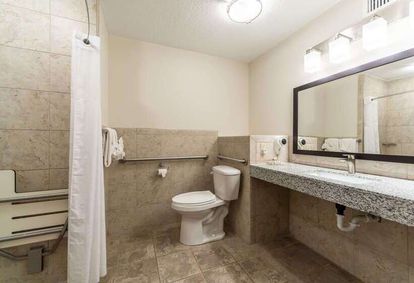 酒店 Quality Inn & Suites Vandalia Near I70 And Hwy 51