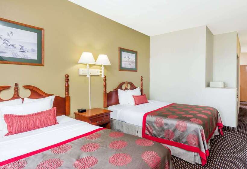 فندق Ramada By Wyndham Columbia