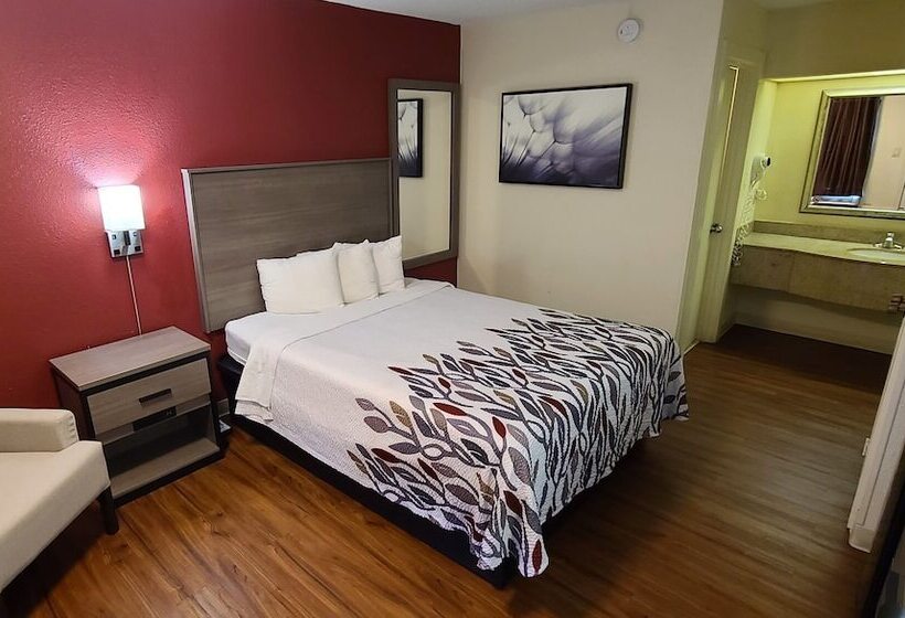 ホテル Red Roof Inn & Suites Cornelius   Lake Norman