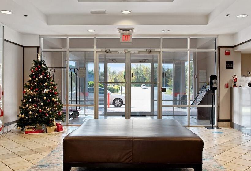 فندق Suburban Studios Orlando   Ocoee Winter Garden