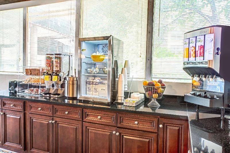 مُتل Days Inn By Wyndham Arlington/washington Dc