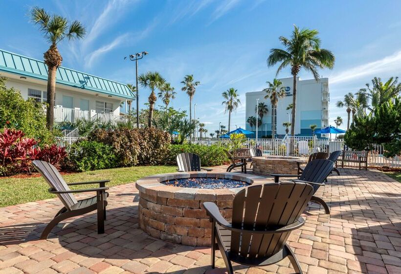 منتجع Best Western Cocoa Beach Hotel & Suites