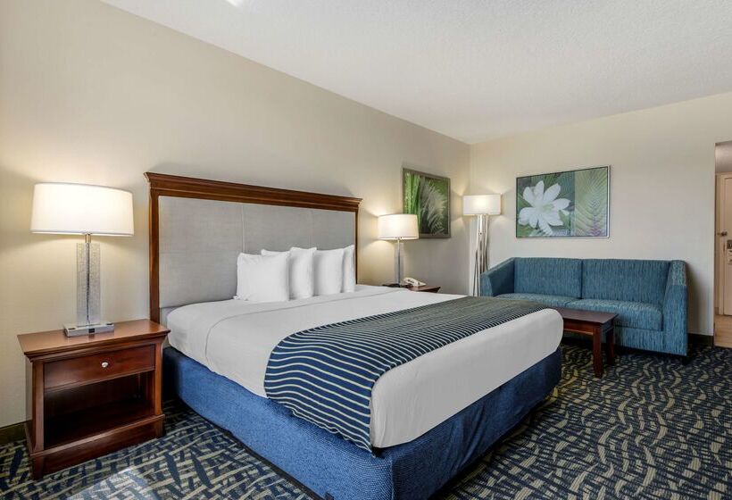 منتجع Best Western Cocoa Beach Hotel & Suites