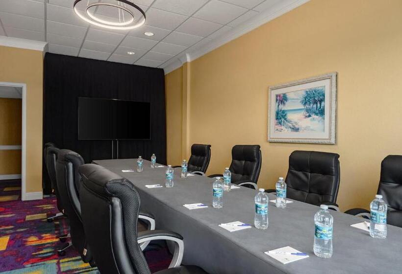 Dolphin Beach Resort