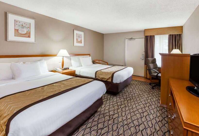 ホテル Hometowne Studios By Red Roof Auburn Hills