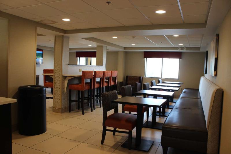 هتل Best Western Rochester Marketplace Inn