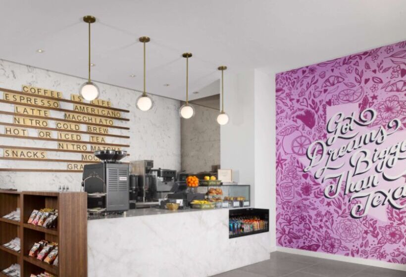 هتل C. Baldwin, Curio Collection By Hilton