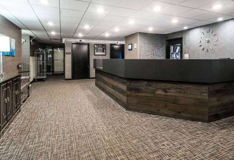 Days Hotel By Wyndham University Ave Se