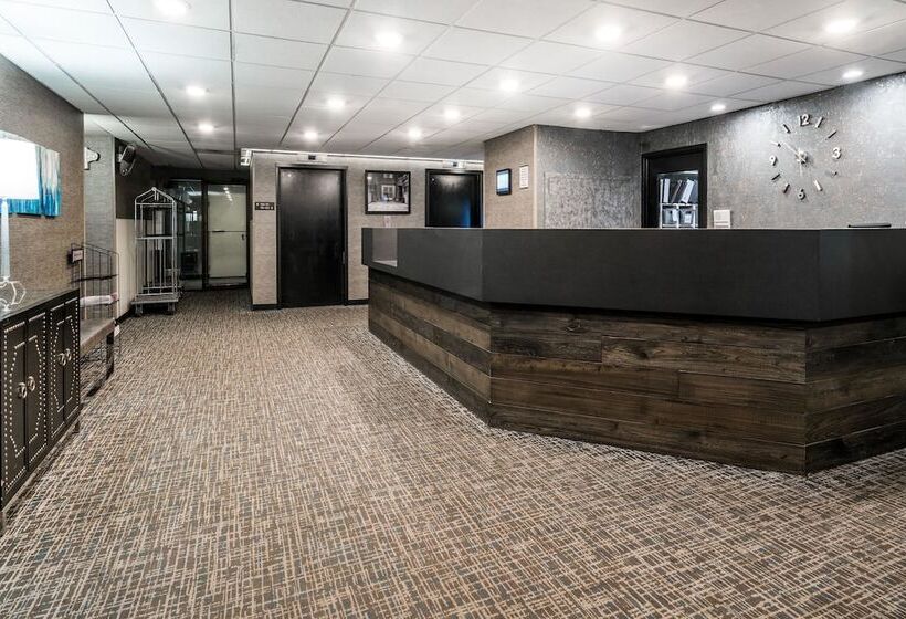 Days Hotel By Wyndham University Ave Se