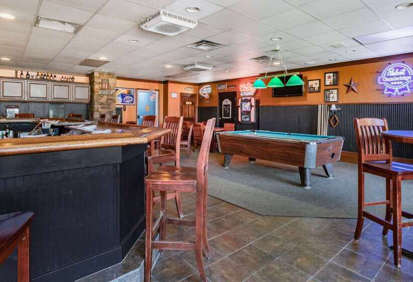 호텔 Days Inn By Wyndham Cambridge