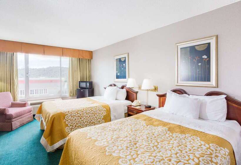 호텔 Days Inn By Wyndham Cambridge