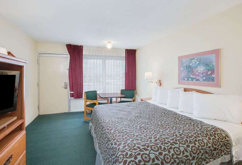 فندق Days Inn By Wyndham Newport