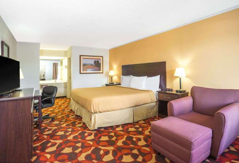 هتل Days Inn By Wyndham Salem