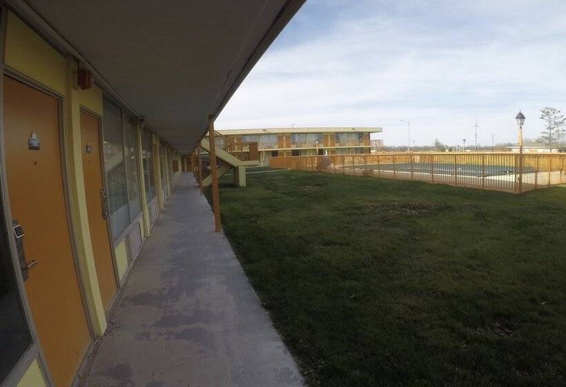 酒店 Days Inn By Wyndham Salem, Il