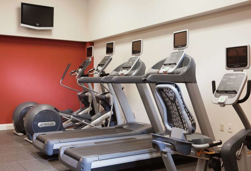 בית מלון כפרי Doubletree By Hilton Austin