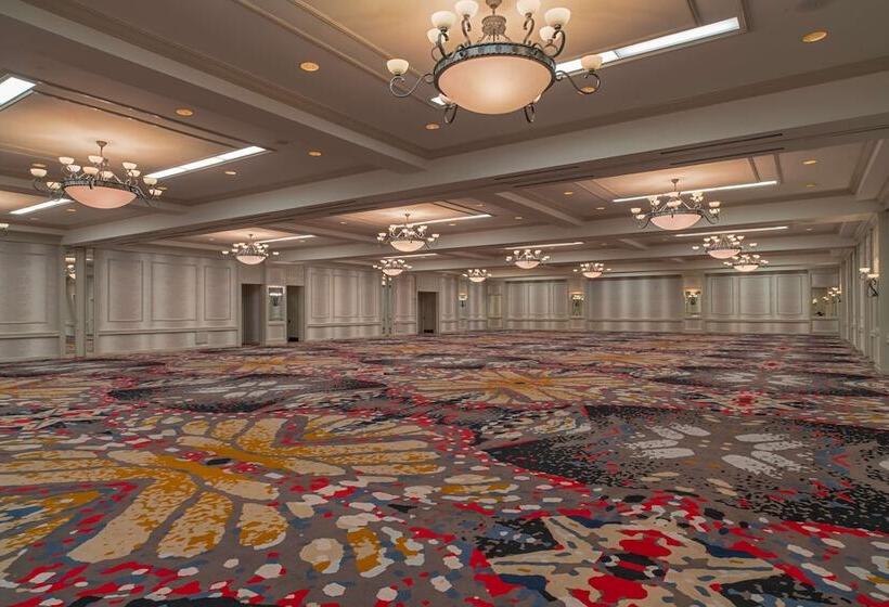 בית מלון כפרי Doubletree By Hilton Austin