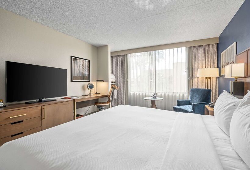 Отель Doubletree By Hilton Tucson  Reid Park